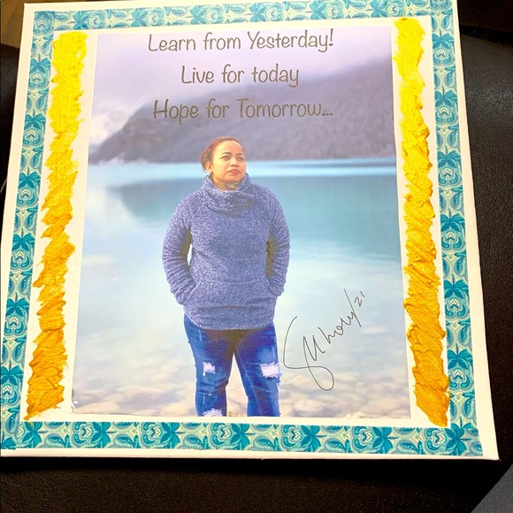 Custom personalize canvas - Picture 1 of 3